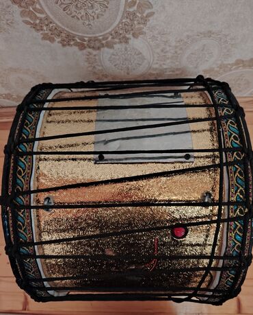 Davullar: Davul satılır ölçüsü 35 in 45 ə dir çox az işlənib yaxşı vəziyyətdədir — 3