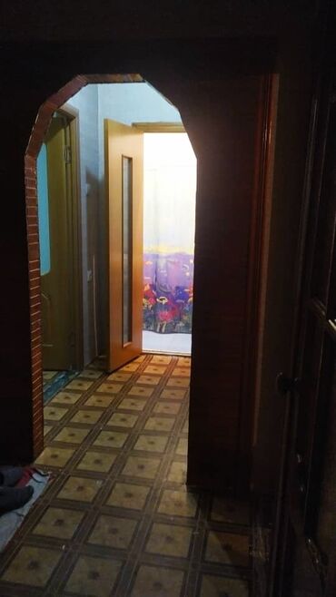 bmw 4 серия 435i mt в Кыргызстан | Продажа квартир: 2 комнаты, 52 м², 105 серия, 4 этаж, Свежий ремонт, Центральное отопление