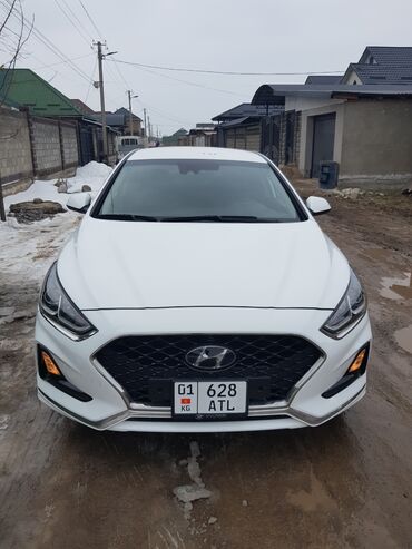 мисубиси спейс стар: Hyundai Sonata: 2019 г., 2 л, Автомат, Газ