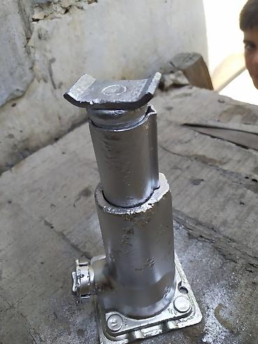 danqirat: Mexaniki domkrat (vida tipli) - Material: tam metaldən, möhkəm — 2