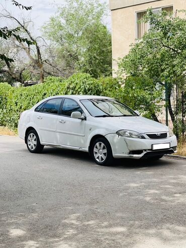 Daewoo: Daewoo Lacetti: 2014 г., 1.5 л, Механика, Бензин, Седан