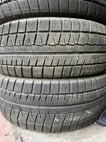 Шины: Шины 215 / 55 / R 17, Зима, Б/у, Пара, Легковые, Япония, Bridgestone