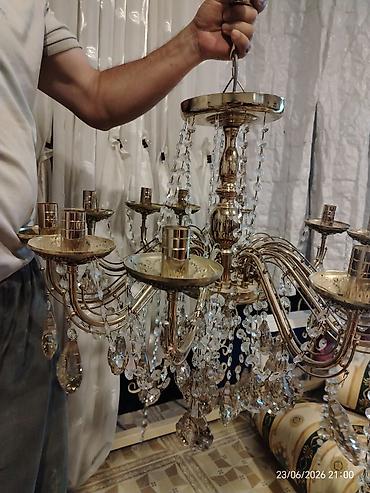 toy guzgusu: Çılçıraq, 8 lampa, Farfor — 1