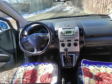 машина кузов: Toyota Corolla Verso: 2004 г., 1.8 л, Механика, Бензин, Универсал — 9