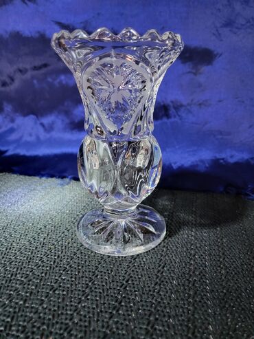 Vaze i saksije: Vaza, Novo — 6