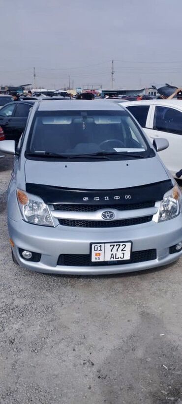 купить машину хендай солярис: Toyota ist: 2005 г., 1.5 л, Автоматтык, Бензин, Хетчбек