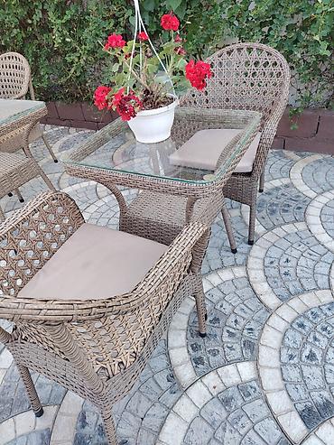 Mebel: Balkon üçün, İşlənmiş, Açılmayan, Kvadrat masa, 2 stul — 2