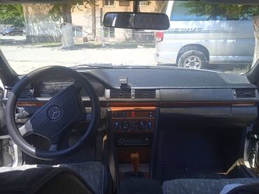 супорт на спринтер: Mercedes-Benz E-Class: 1995 г., 2.2 л, Автомат, Бензин, Универсал