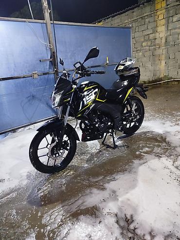 kardan balans: Sport-naked üslublu 150 cc motosiklet Xüsusiyyətlər: - 150 cc tək — 2