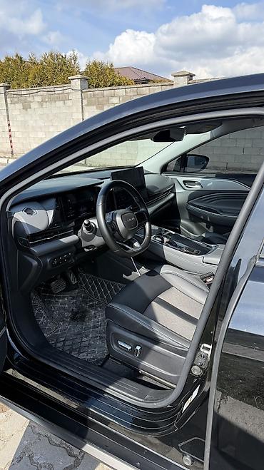 GAC: Gac Aion S Plus Год: 2022 Цвет: черный на черном Комплектация — 13