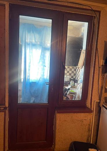 plastik dolap balkon: Plastik (PVC) balkon qapısı və yanaşı pəncərə bloku - Rəng: ağac纹 — 3
