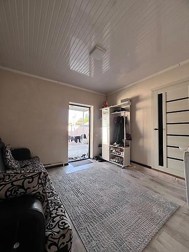 Продажа коттеджей и домов: 6 комнат, 200 м², 8 соток, Кунтуу — 18