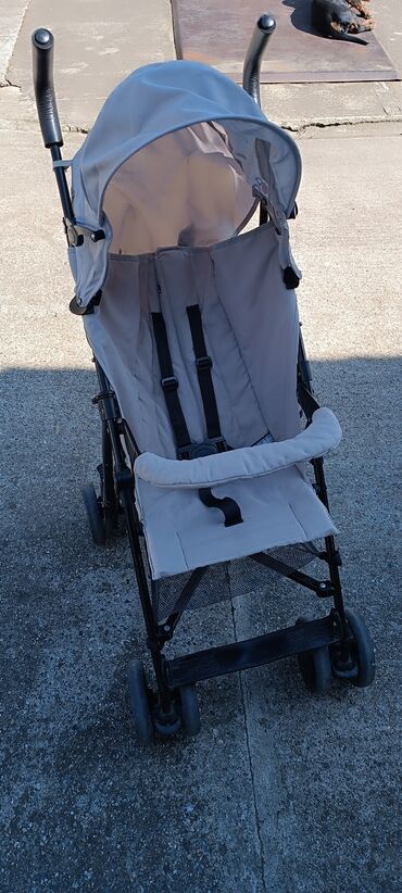 kolice za bebe: Kišobran kolica Cam, veoma očuvano, koristilo dete jedno leto, što se