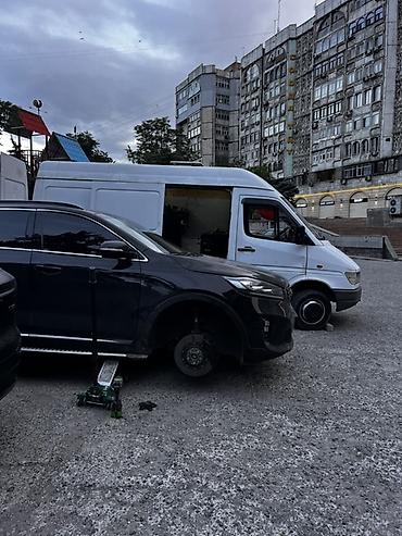 Шиномонтаж: Шиномонтаж, Вулканизация резины, Балансировка колес, Замена колес, Круглосуточно, Специализация: Бус, Грузовой транспорт, Легковое авто — 3
