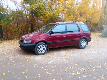 Mitsubishi: Mitsubishi Space Wagon: 1994 г., 2 л, Механика, Бензин, Минивэн