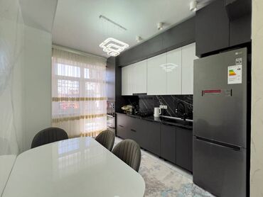 эмарк жибек жолу: 2 комнаты, 80 м², Элитка, 7 этаж, Дизайнерский ремонт
