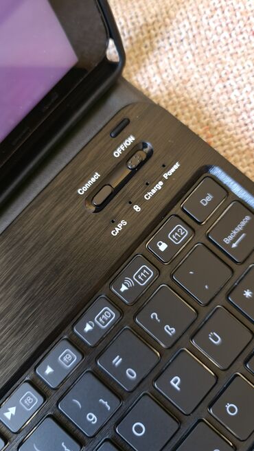 Tableti: Tablet 10 inca sa maskom I blutut tastaturom,kao novnoviji model na lalafo.rs — 2 Tableti: Tablet 10 inca sa maskom I blutut tastaturom,kao novnoviji model — 2