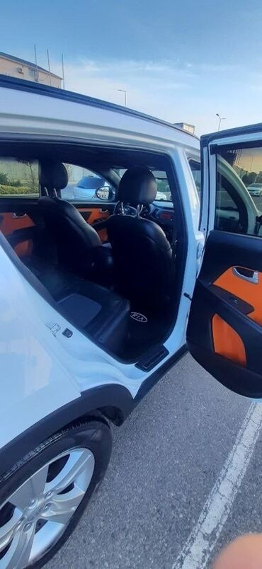 Kia: Kia Sportage: 2 l | 2011 il Ofrouder/SUV — 10