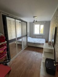 Продажа квартир: 3 комнаты, 63 м², 104 серия, 4 этаж, Евроремонт — 1