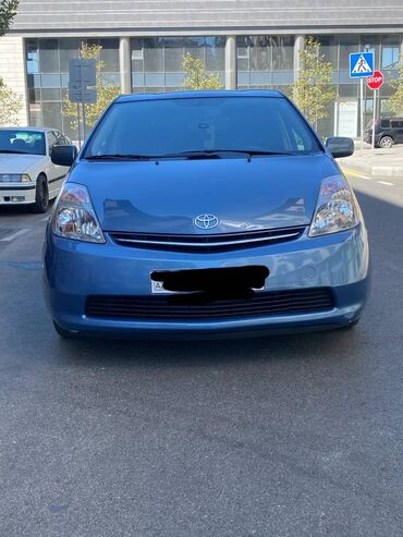 kia maşınları: Toyota Prius: 1.5 l | 2008 il Hetçbek