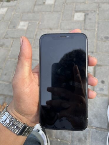 Apple iPhone: IPhone Xr, Черный, Face ID