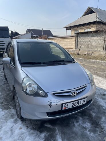 4 5мм: Honda Jazz: 2006 г., 1.4 л, Бензин