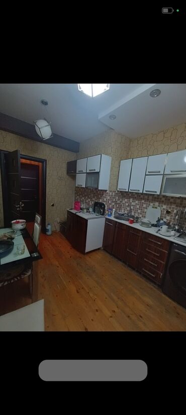 стирка мягкой мебели: Mətbəx mebeli 350 azn əla vəziyyətdədi 3 metrdir üssündə moyka