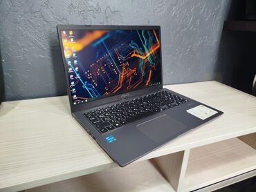 Техника и электроника: Ноутбук, Asus, 8 ГБ ОЗУ, 15.6 ", Для работы, учебы, память SSD