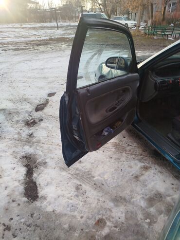 Mazda: Mazda 626: 1992 г., 1.8 л, Механика, Газ, Седан — 12