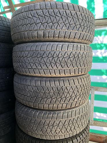 Шины 235 / 60 / R 18, Зима, Б/у, Комплект, Внедорожные (АТ/МТ), Китай, Bridgestone