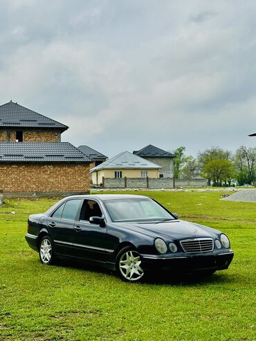 дом старый: Mercedes-Benz E 320: 2000 г., 3.2 л, Типтроник, Бензин, Седан