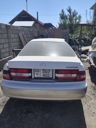 крыло на ниву: Toyota Windom: 1999 г., 2.5 л, Автомат, Газ, Седан
