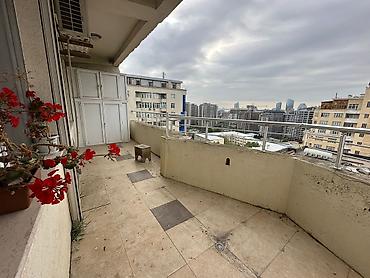 cepis satisi: 3 otaqlı, Yeni tikili, 156 kv. m — 1