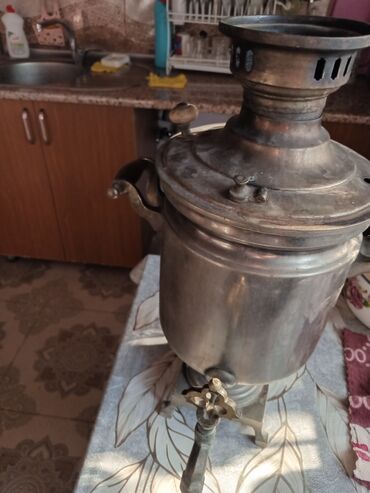 Qəlyan, vayp və aksesuarları: Samovar. 150. yasi. var. satilir. 2000. manat. unvan. balaxani. yel