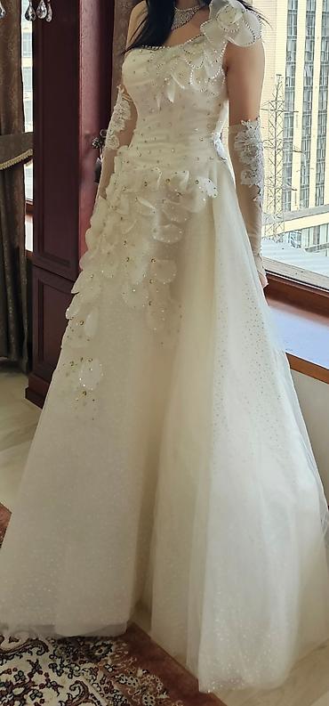 Свадебные платья: Продаю очень красивые свадебные платья новые и б/у ( выход 1 раз ) — 15