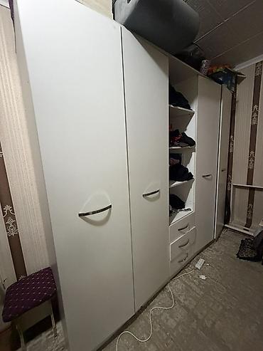 Прямые диваны: Срочно продаю Раскладной диван-кровать, серый велюр - Компактный — 5