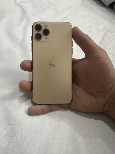 Apple iPhone: IPhone 11 Pro, Б/у, 256 ГБ, Золотой, Чехол, 72 %