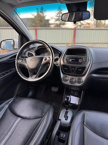 Продажа авто: Chevrolet Spark: 2019 г., 1 л, Автомат, Бензин — 3