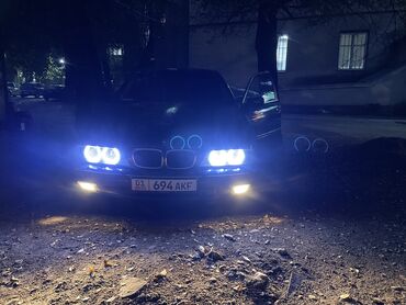 2 gz: BMW 5 series: 1999 г., 2 л, Механика, Бензин, Седан