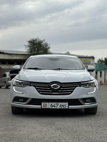 Renault: Renault : 2018 г., 2 л, Автомат, Газ, Седан