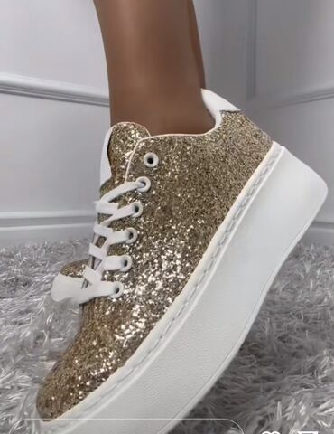 Women's Sneakers and athletic shoes: 38 — 5