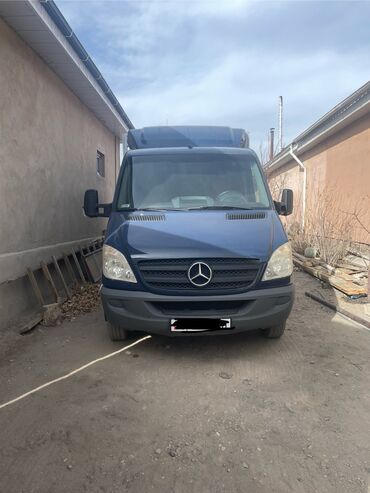 waka одноразка 7: Грузовик, Mercedes-Benz, Б/у
