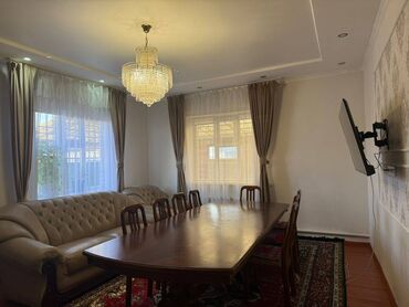 Продажа квартир: 4 комнаты, 115 м², 1 этаж — 3