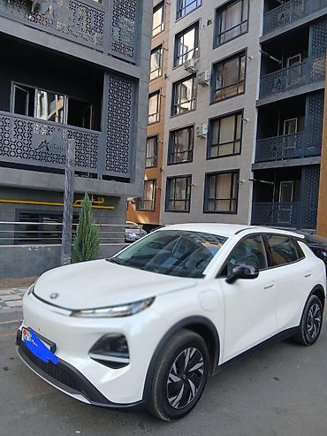 hongqi e: Changan Qiyuan Q05: 2026 г., 0.1 л, Автомат, Электромобиль, Внедорожник — 3