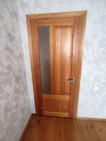 Otaq qapıları: Taxta qapılar satılır.Heç bir zədəli yeri yoxdur. 9 ədəd mövcuddur. 1 -da lalafo.az — 16 Otaq qapıları: Taxta qapılar satılır.Heç bir zədəli yeri yoxdur. 9 ədəd mövcuddur. 1 — 16