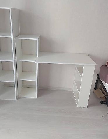 Компьютерные столы: Компьютерный стол, Новый, С полками — 10