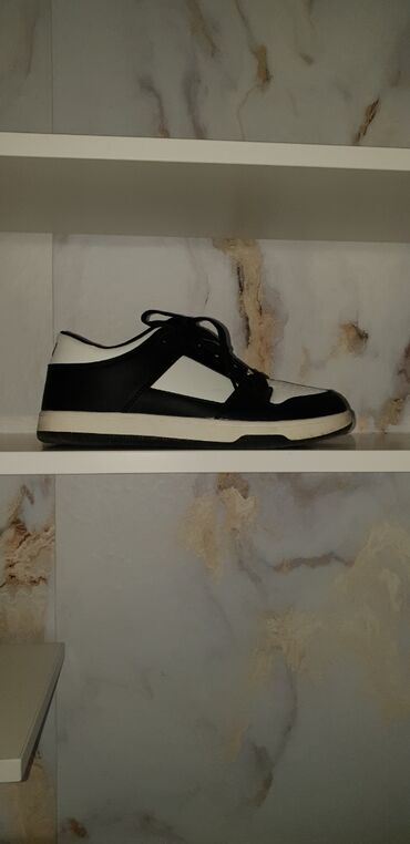 Women's Sneakers and athletic shoes: 40, bоја - Crna — 6