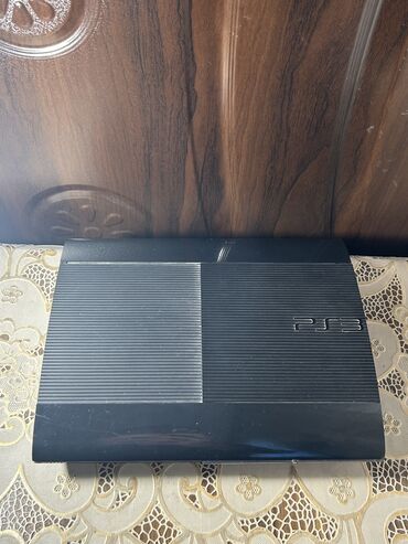 PS3 (Sony PlayStation 3): Playstation 3 Super Slim🔥 500gb yaddaş həcmi✅ Daxilində 40 ədəd oyun✅