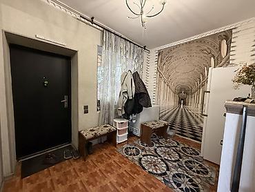 Продажа коттеджей и домов: 6 комнат и более, 200 м², 10 соток, Бишкек, Риэлтор — 11