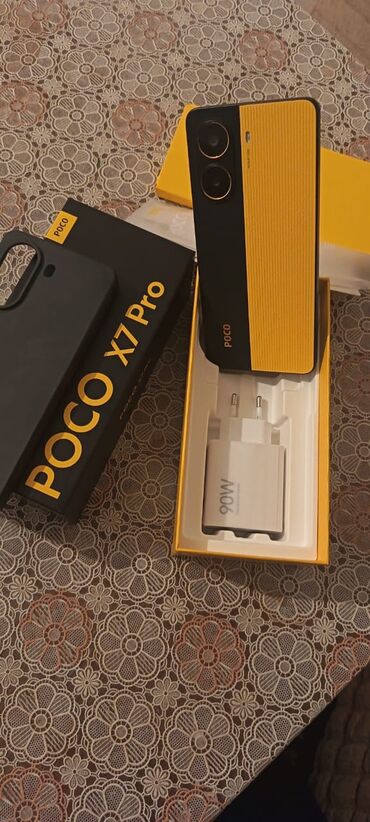 iohone 12: Poco X7 Pro, 512 ГБ, цвет - Желтый